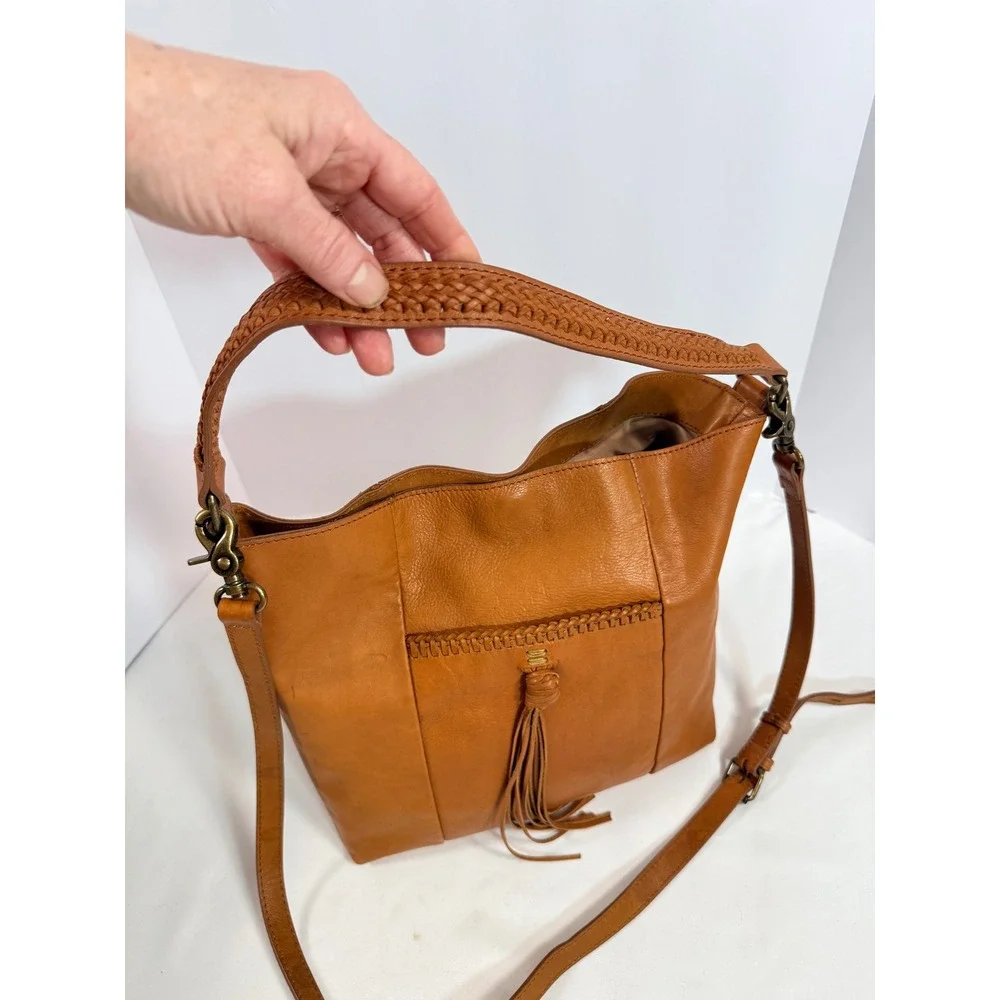 Lucky Brand Tan Leather Convertible Shoulder Bag Whipstitch Tassel Cognac